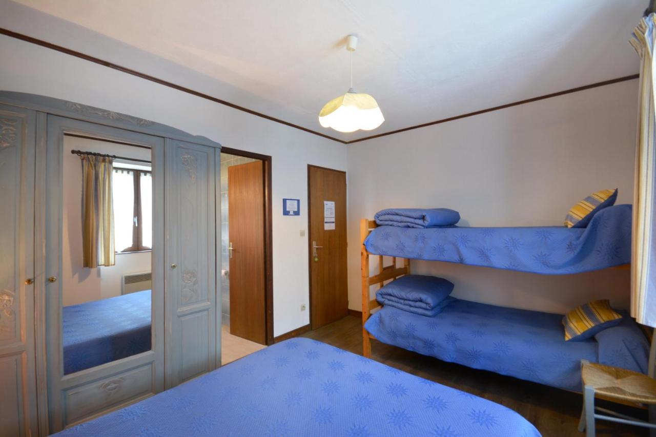 Chambre D'Hotes Au Vieux Chene Grillon Bagian luar foto